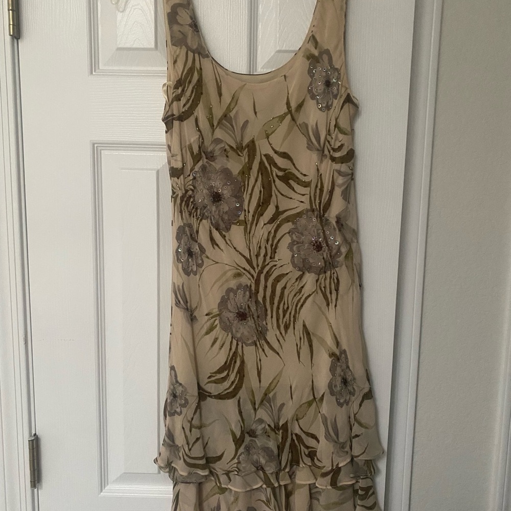 Floral Embellished Sleeveless Dress